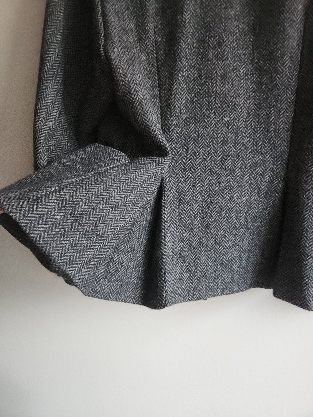 Emmanuelle Khanh Paris Vintage Dark Gray Herringbone Blazer - Sz 10 (approx.) - Picture 13 of 15